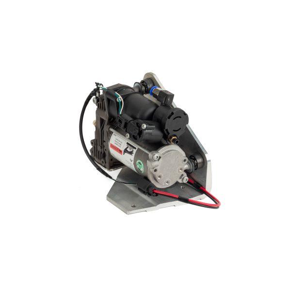 Arnott P-3431 Ilmajousituksen kompressori – 04-16 Land Rover Discovery III/IV (L319)  05-13 Range Rover Sport (L320).