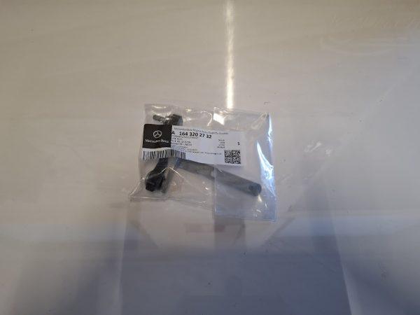A1643202732 Tasonsäädön yhdystanko vasen taka Mercedes-Benz ML ja GL 164